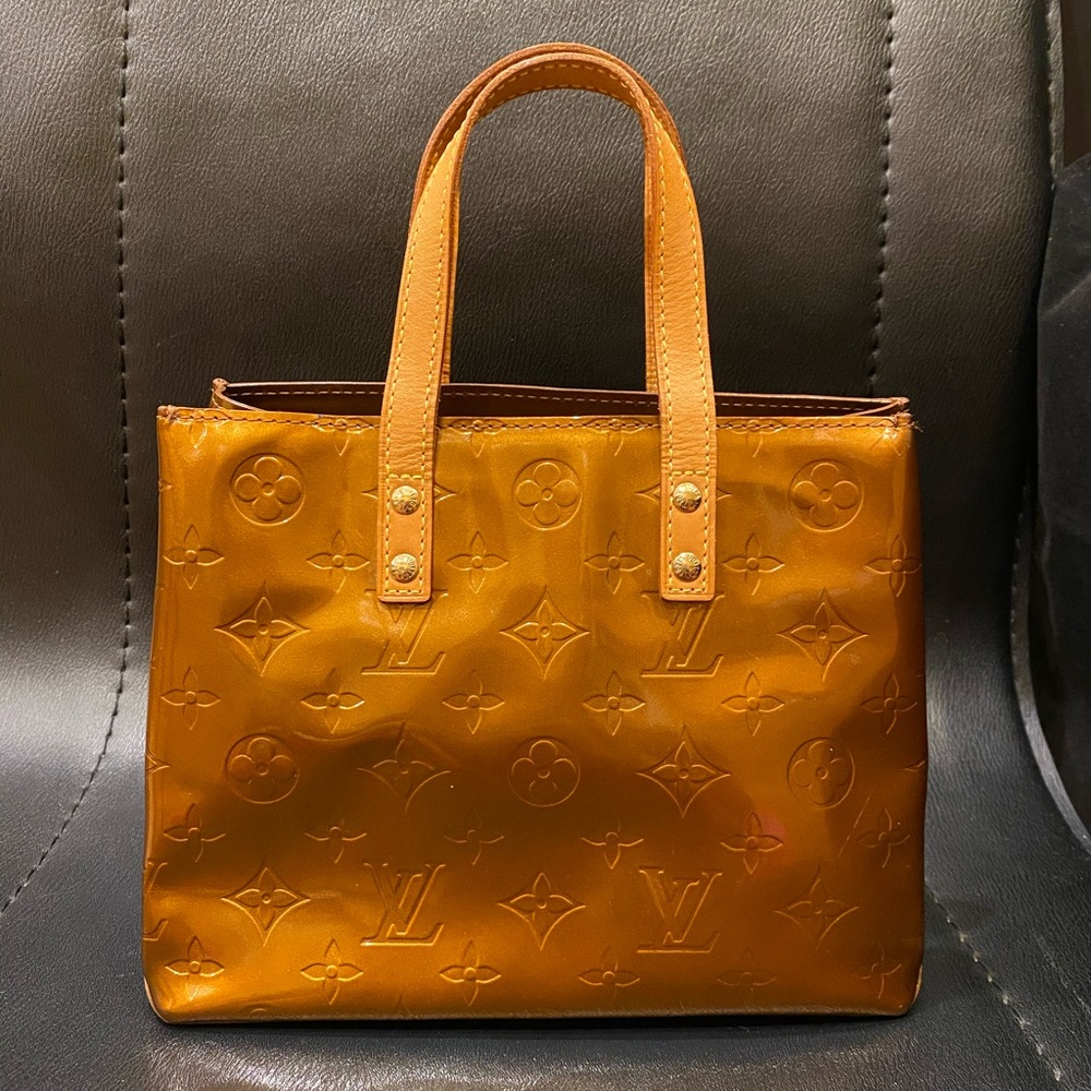 Louis Vuitton Vernis reade pm tote